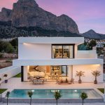 w 9 venecia v bc vista drone de noche 1.jpg