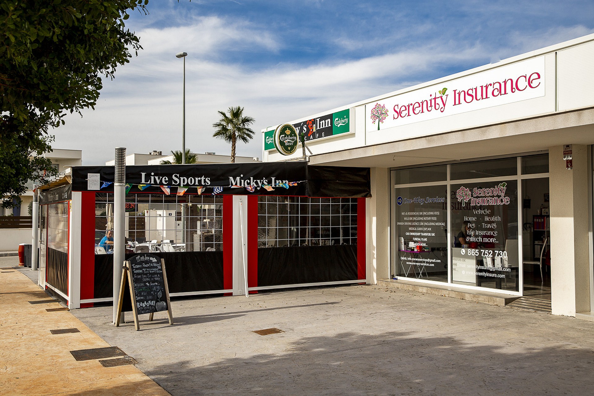 w cafeteria micky s.jpg