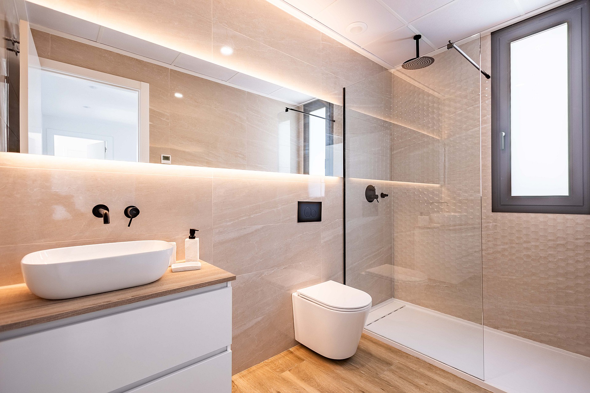 w copia de 01042025 2i4a7100 hdr.jpg