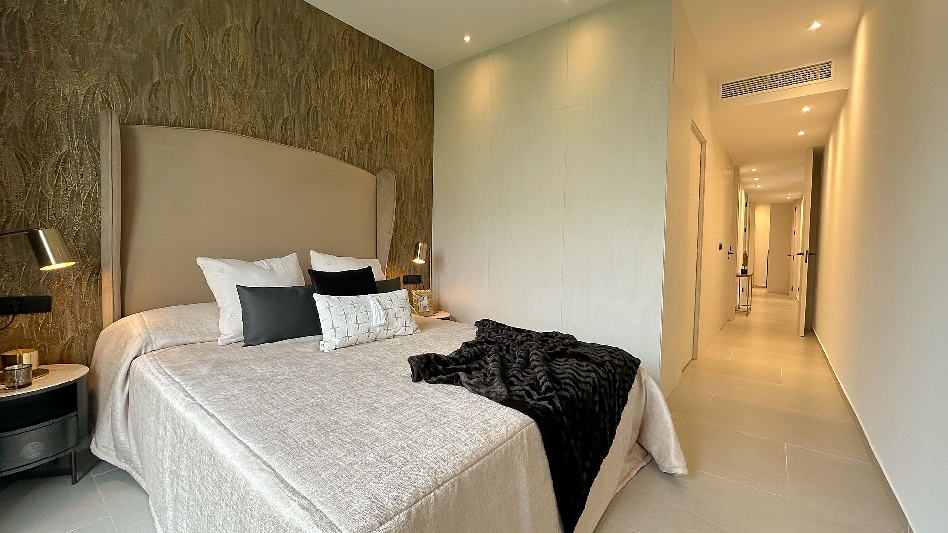 w img 5750 scaled.jpg