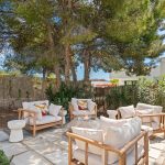 w pebble chill under sky.jpg