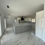 w v505fneovmnoebu4ne07.jpg