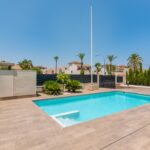 w 5w2vnea0iov5g2shoa7n.jpg