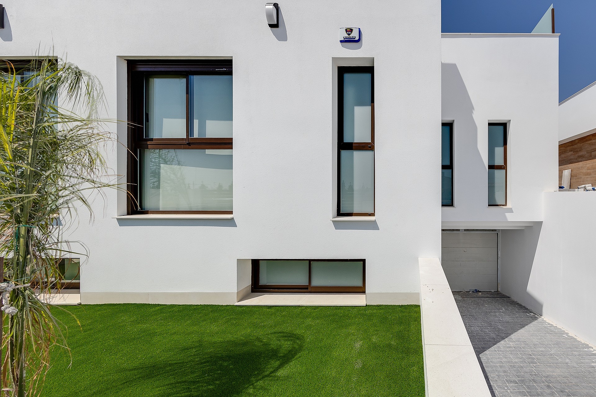 w garden ramp.jpg