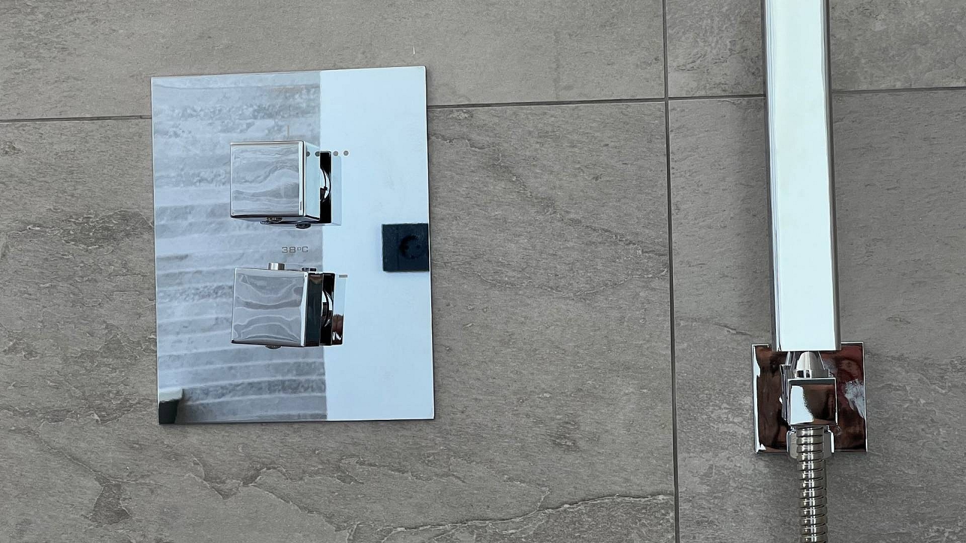 w nieuw gebouw villa novelda 34980 xl.jpg